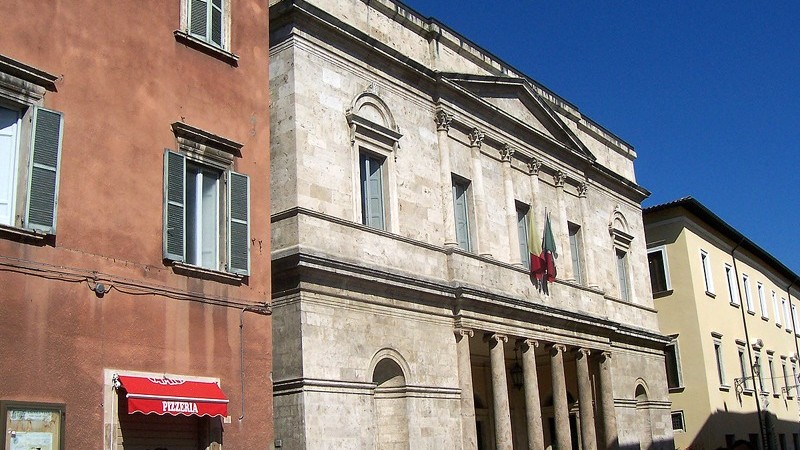 イタリア中部の18・19世紀イタリア式コンドミニオ劇場システム